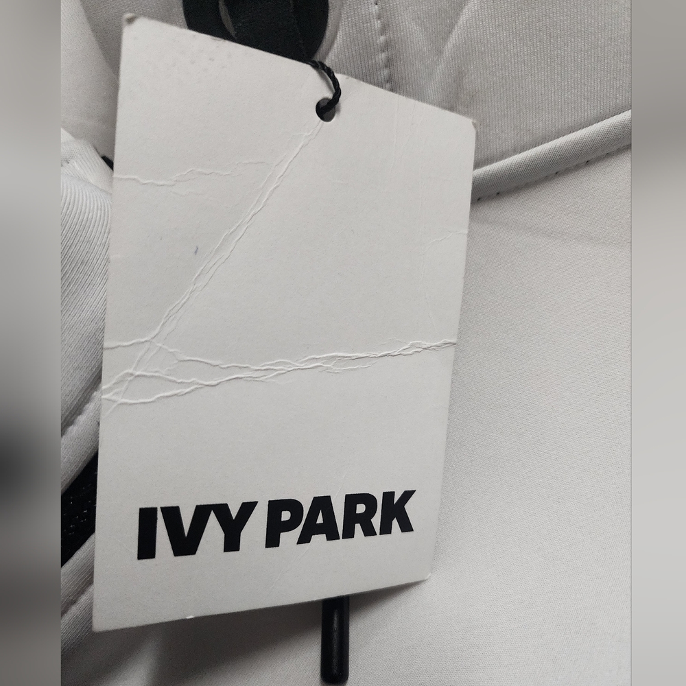 NWT Ivy Park Neoprene white and black sweatshirt Size M - Picture 9 of 10
